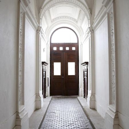 Apartment Kahoun プラハ エクステリア 写真