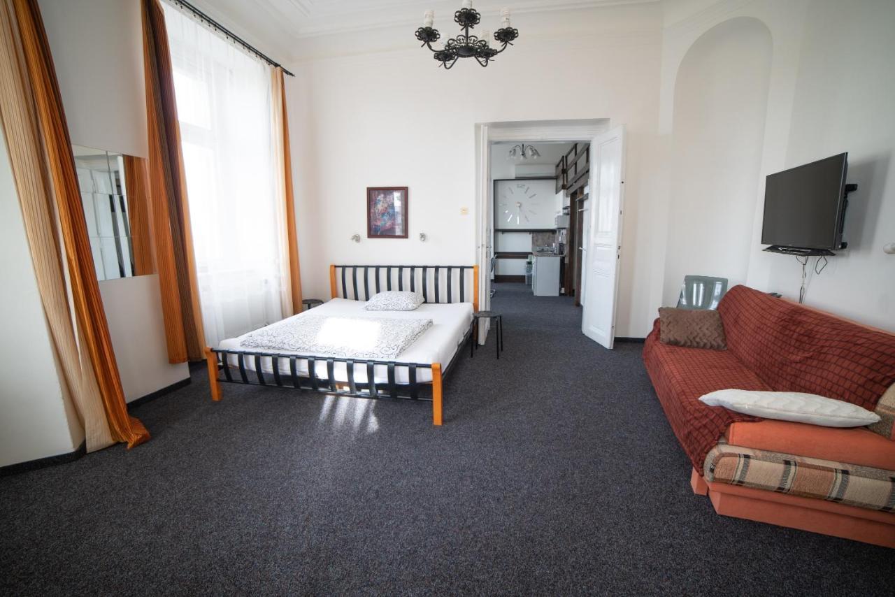 Apartment Kahoun プラハ エクステリア 写真