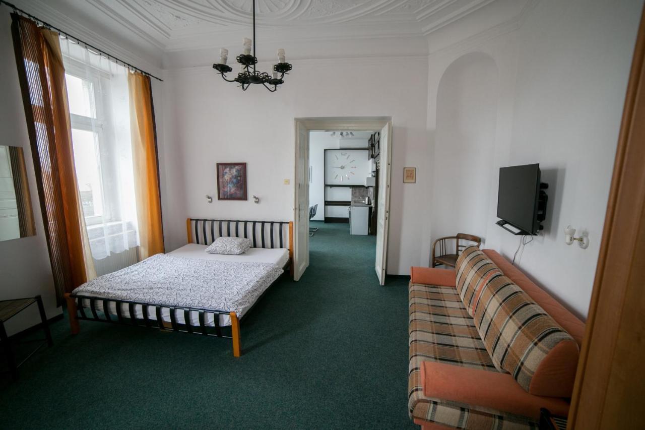 Apartment Kahoun プラハ エクステリア 写真